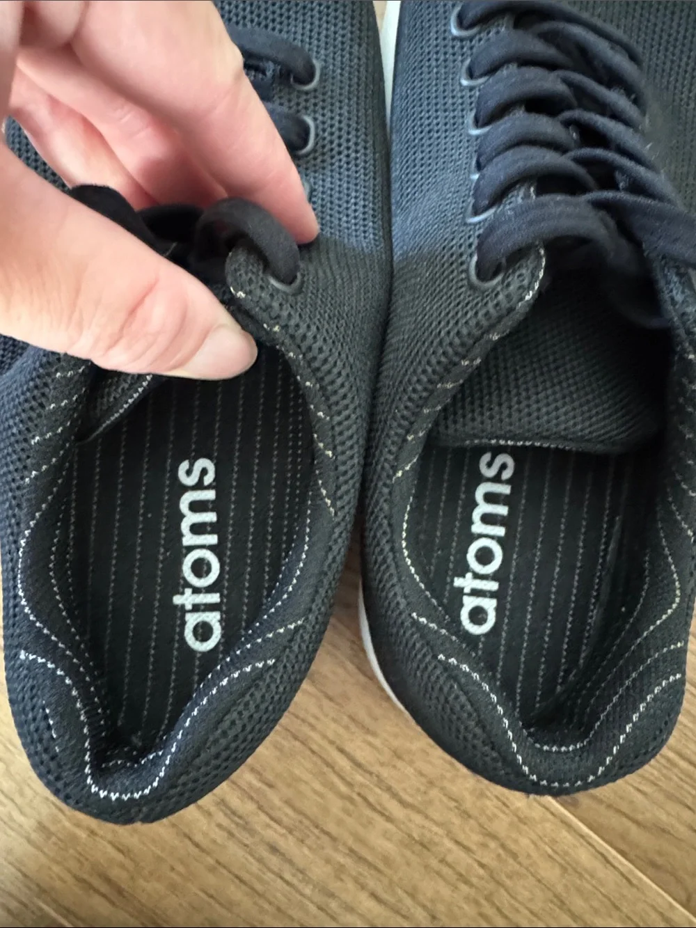 Atoms Model 000 in black/white, size 7.5W